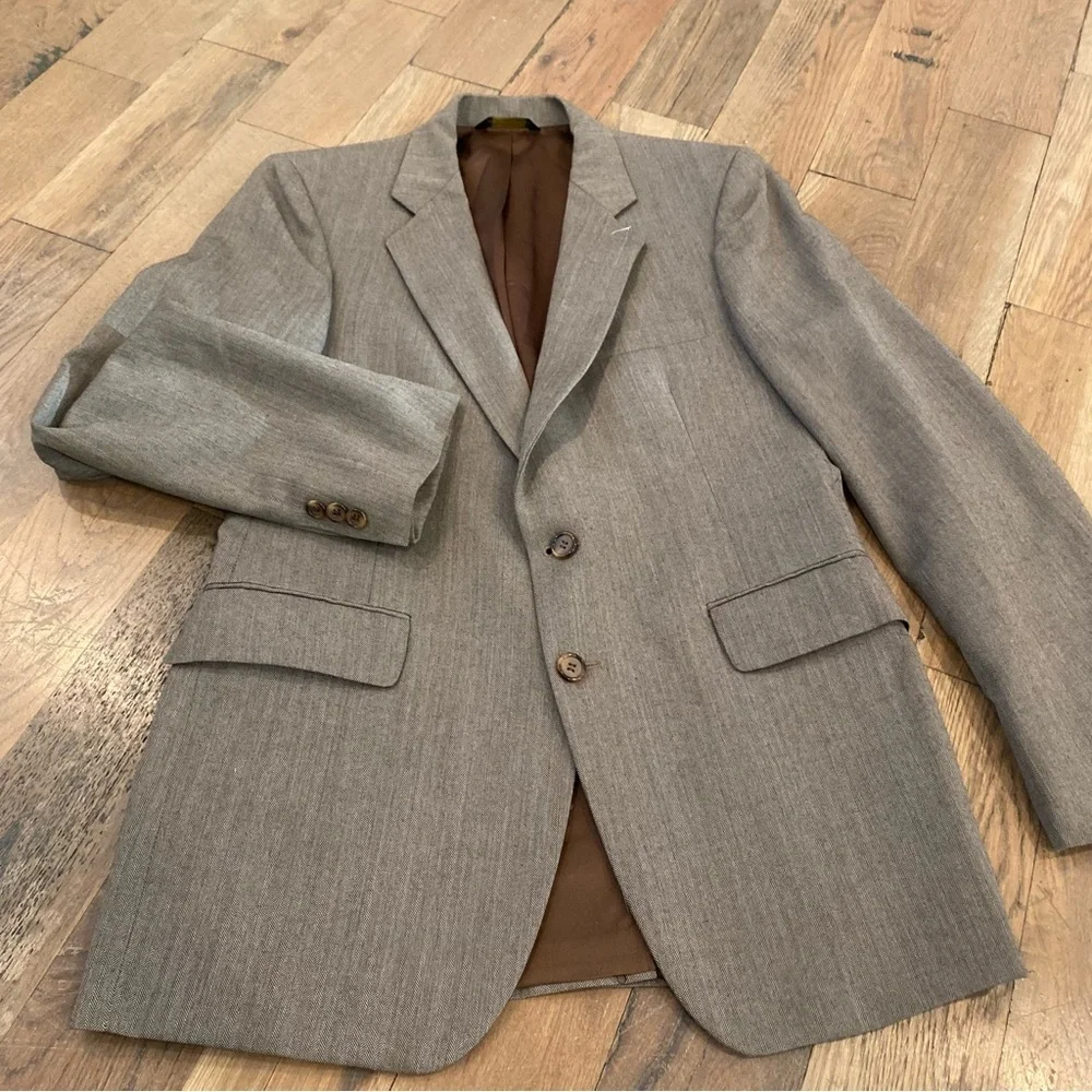Pierre Balmain Mens Herringbone Paris Luxury Blazer Brown Sports Coat Si…